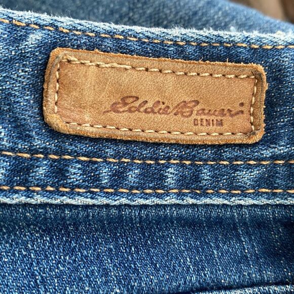 Eddie Bauer Blue Bootcut Jean Floral Embroidered Pockets 34 W Boho Western - Picture 6 of 12